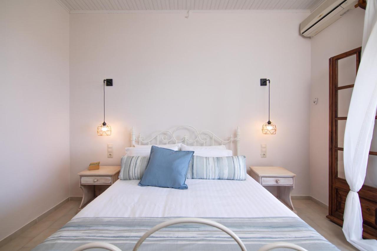 Giorgos Apartments Дасія Екстер'єр фото